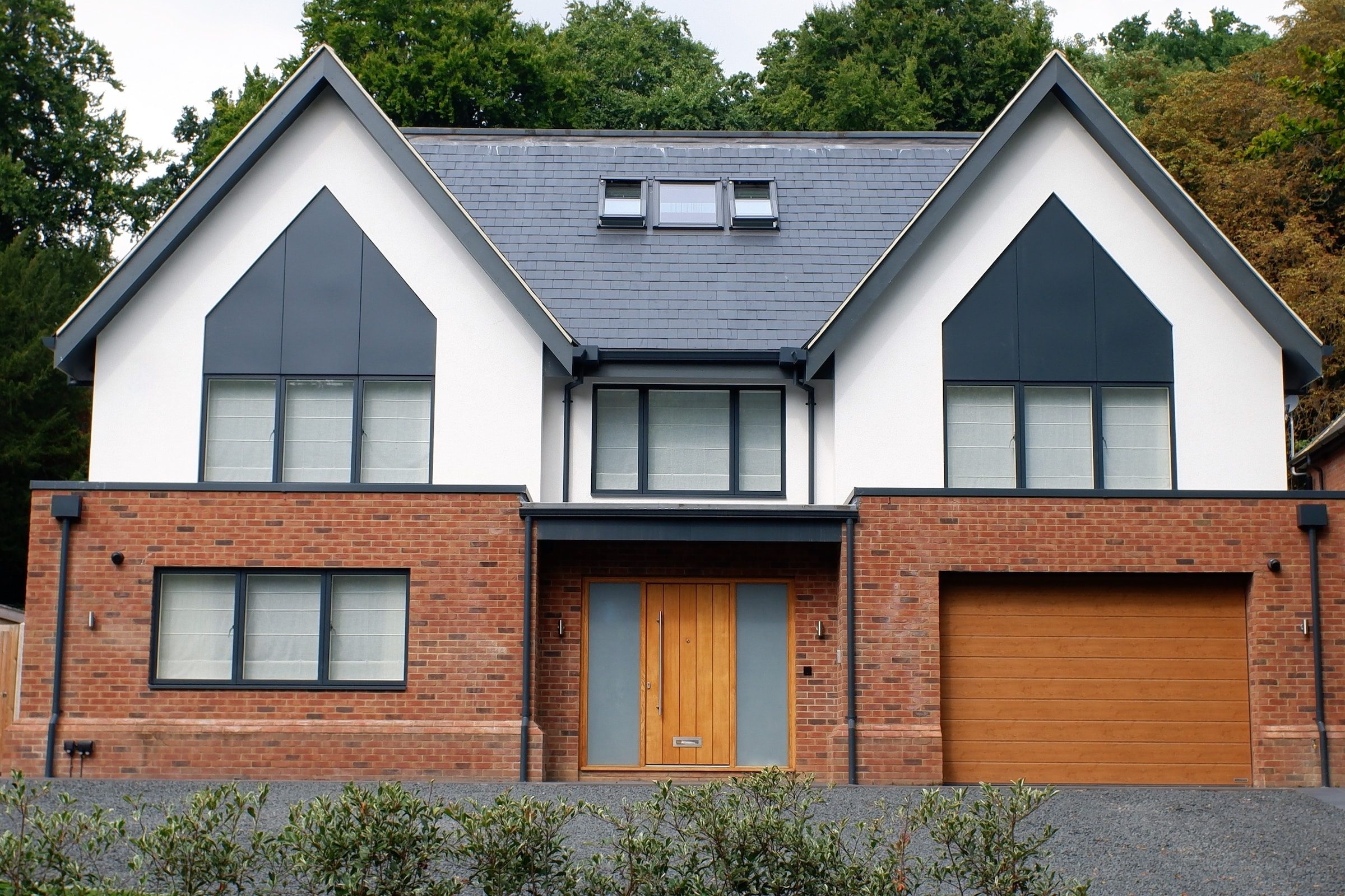 Luxury detached dwelling with grey aluminium windows